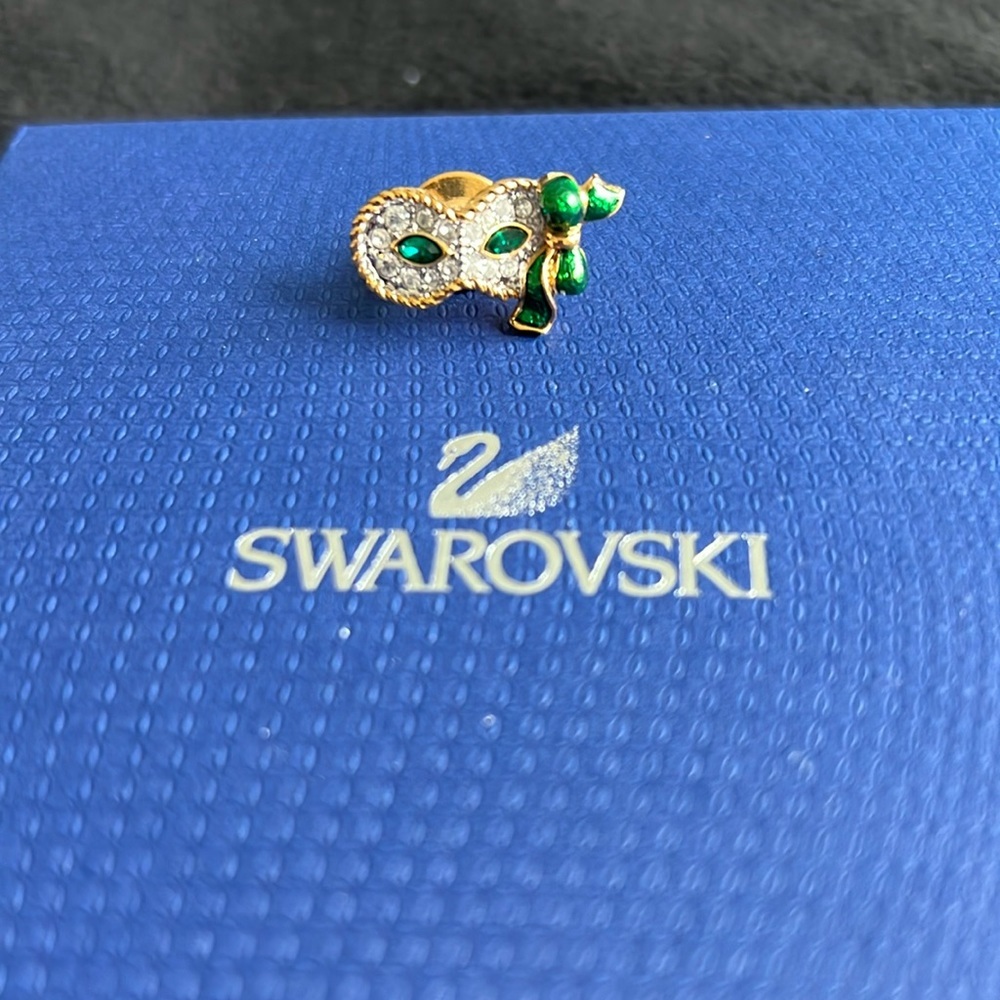 Swarovski Crystal Masquerade Pin